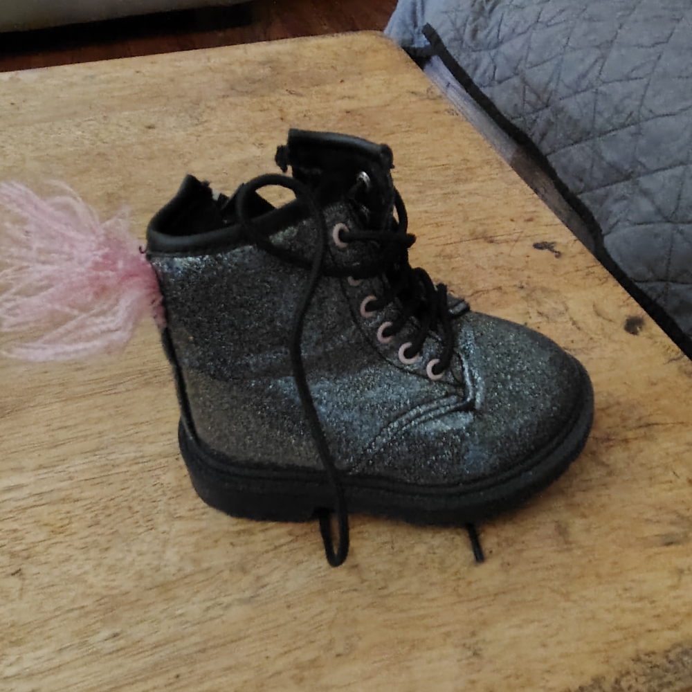 Glittery Kids Boots with Pink Pom-Pom